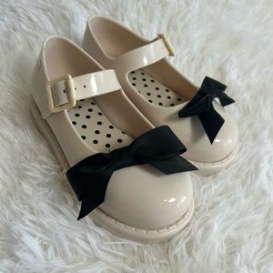 Mini Melissa girls dress shoes flats